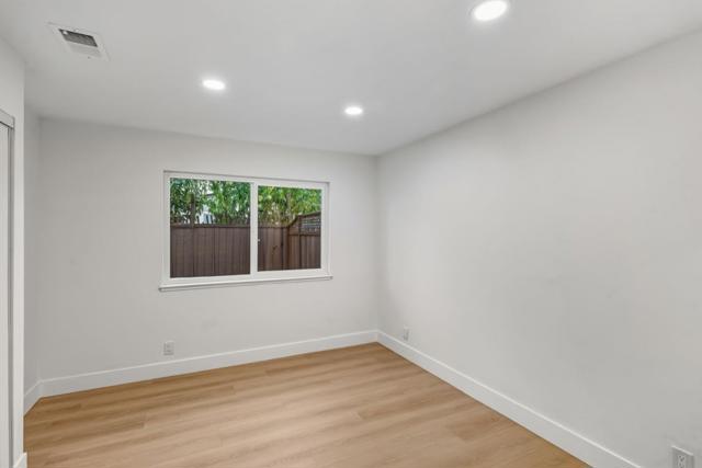 374 Manzanita Court, Milpitas CA: https://media.crmls.org/mediaz/6aac8a24-6741-40e7-a82f-f0695a070a59.jpg