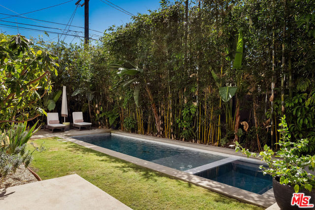 870 Rose Avenue photo 42
