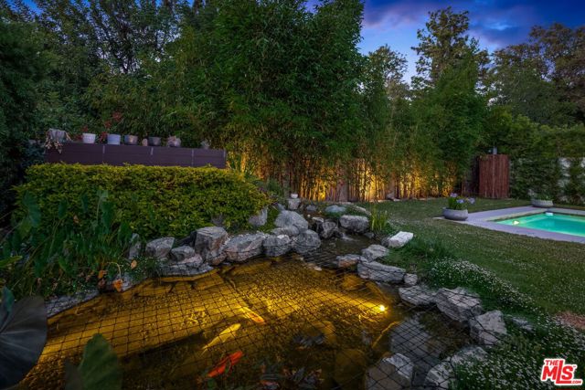 12763 Kling Street, Studio City CA: https://media.crmls.org/mediaz/6aad50ba-8a50-49b8-bf75-9f98adf30644.jpg