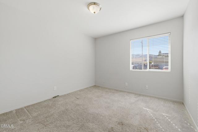 Detail Gallery Image 10 of 19 For 229 Wakeford Ave, Santa Paula,  CA 93060 - 3 Beds | 1/1 Baths