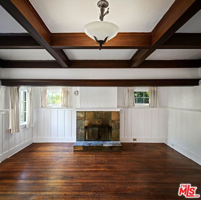 807 Superba Avenue photo 6