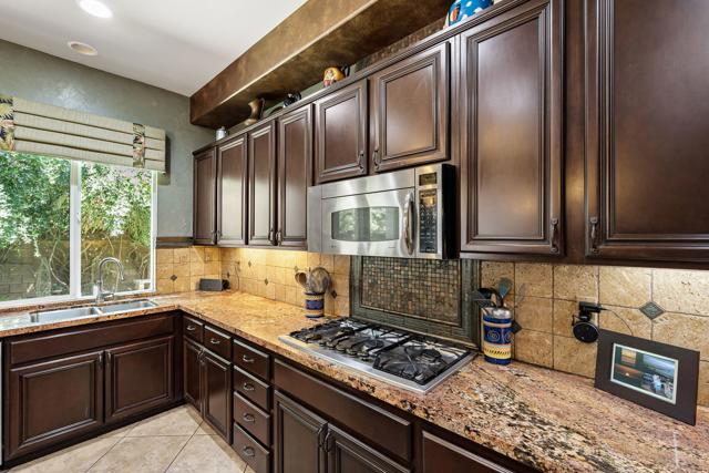 61188 Cactus Spring Drive, La Quinta CA: https://media.crmls.org/mediaz/6ab0c28f-a419-4439-928b-4b0c3f65a567.jpg