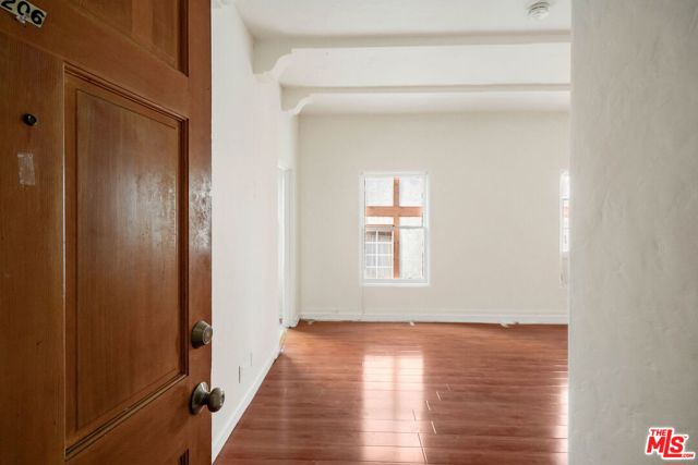 125 West Chestnut Street photo 15