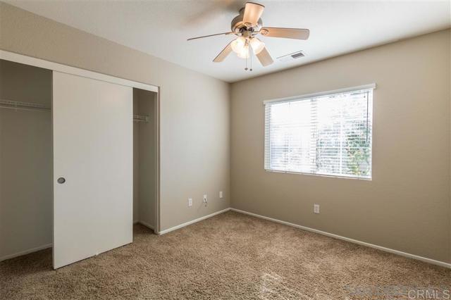 Detail Gallery Image 5 of 21 For 1441 Levant Ln Unit 5, Chula Vista,  CA 91913 - 3 Beds | 2/1 Baths