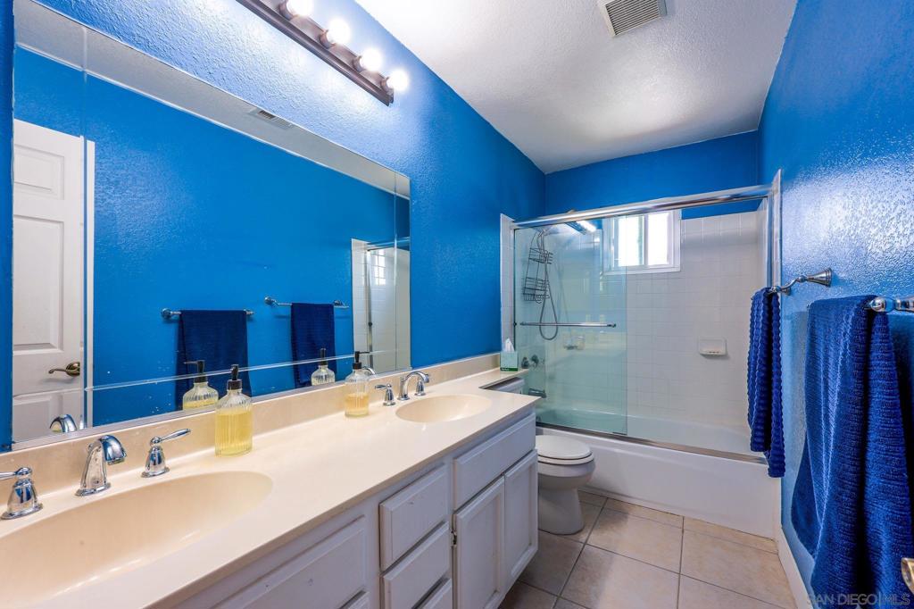 1228 Calle Ultimo - photo 17