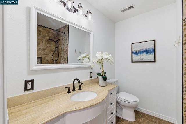 198 Pulido Rd, Danville CA: https://media.crmls.org/mediaz/6ab21fd3-5001-480b-a972-3345755637d2.jpg