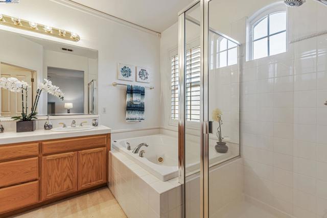 14 Poppy Hills, San Ramon CA: https://media.crmls.org/mediaz/6ab227f2-f763-42c8-9c81-278ae5ceec06.jpg