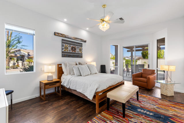 78210 Gray Hawk Drive, Palm Desert CA: https://media.crmls.org/mediaz/6ab2814b-e7dc-42e3-9bab-8736ef570073.jpg