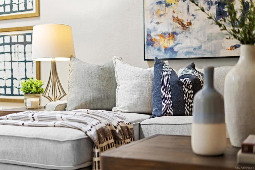 MLS #250034294SD img 6