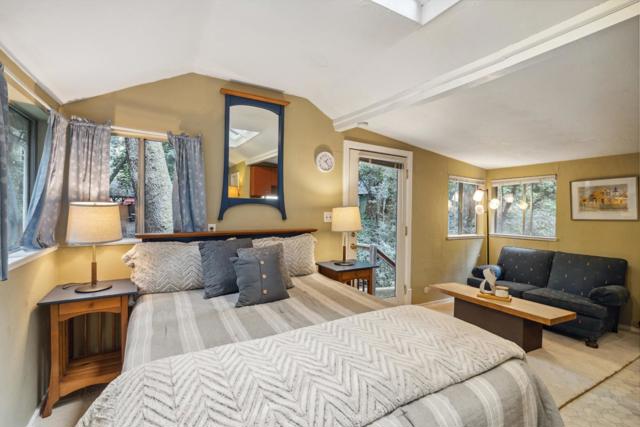 495 Primavera Road, Boulder Creek CA: https://media.crmls.org/mediaz/6ab40960-fb19-45f1-bb4c-f6336482c0d5.jpg