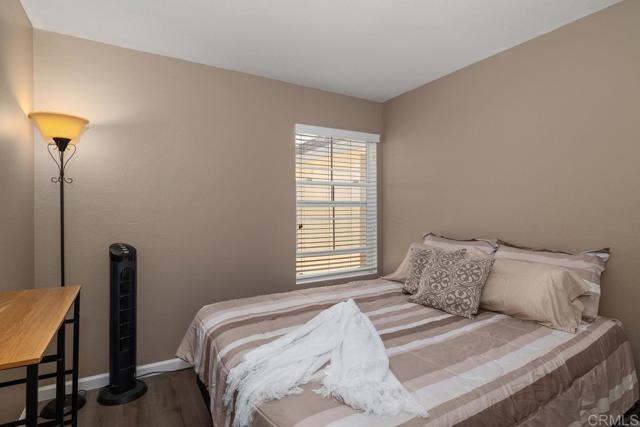 1468 Levant Lane, Chula Vista CA: https://media.crmls.org/mediaz/6ab45b41-9569-40fa-9766-411104bd9336.jpg