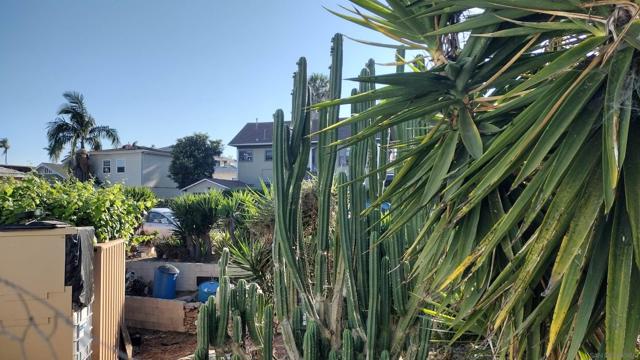 1135 41 26th Street, San Diego CA: https://media.crmls.org/mediaz/6ab47346-d5a3-4669-83a2-6251d93e698a.jpg