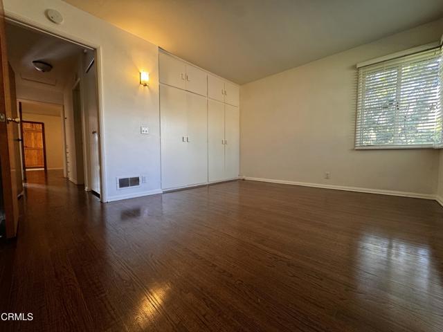 Detail Gallery Image 13 of 17 For 2175 N Holliston Ave, Altadena,  CA 91001 - 3 Beds | 3 Baths