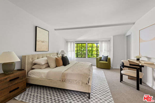 3516 Via Dolce, Marina del Rey CA: https://media.crmls.org/mediaz/6ab5784e-6435-4a3e-aabe-909cfed28298.jpg