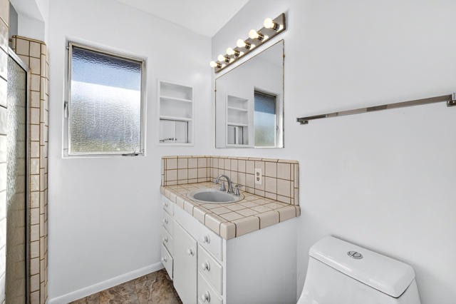 765 N Paseo De Anza, Palm Springs CA: https://media.crmls.org/mediaz/6ab625fc-e280-49d0-89f8-595e5999b4fd.jpg