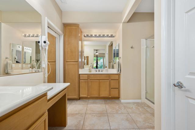 81172 Victoria Lane, La Quinta CA: https://media.crmls.org/mediaz/6ab6f5aa-375b-463a-9fd5-7704e980038a.jpg