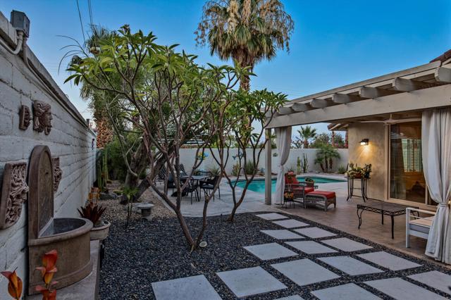 Image 4 of 38 For 52505 Avenida Alvarado