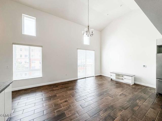 Detail Gallery Image 3 of 9 For 28 N 3rd St #B502,  Alhambra,  CA 91801 - 2 Beds | 2/1 Baths