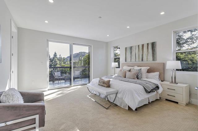 1066 Larch Avenue, Moraga CA: https://media.crmls.org/mediaz/6aba8d2a-d6f1-4723-83f0-f84643257af9.jpg