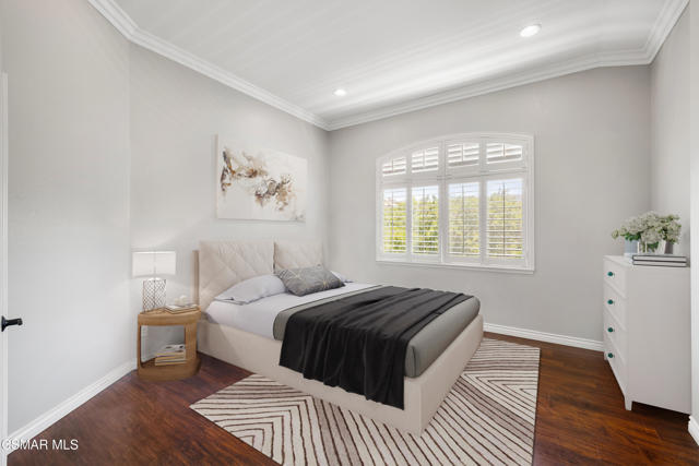 3206 Clarita Court, Thousand Oaks CA: https://media.crmls.org/mediaz/6aba92d1-f1f8-46fc-ab36-9cefdb3fe732.jpg