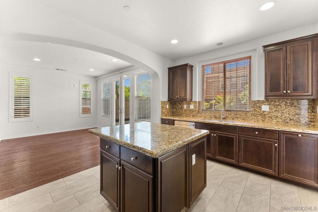 10449 Monterey Ridge Dr - photo 12