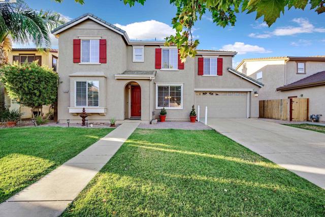 1419 Nubian St, Patterson CA: https://media.crmls.org/mediaz/6abb531b-1fa3-4390-badb-bad36b3bccf8.jpg