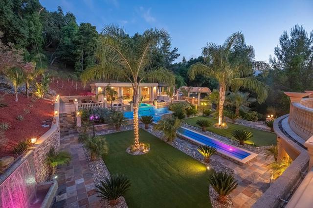 16840 Cypress Way, Los Gatos CA: https://media.crmls.org/mediaz/6abba879-7eab-47ea-ad66-893b3e89d2ea.jpg