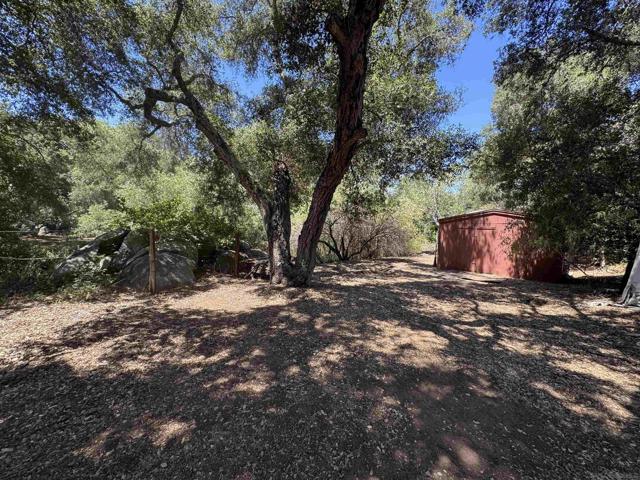 30408 Lennie Dr, Valley Center CA: https://media.crmls.org/mediaz/6abbd8ca-df0c-4d7a-bcfd-6e5c3249a464.jpg
