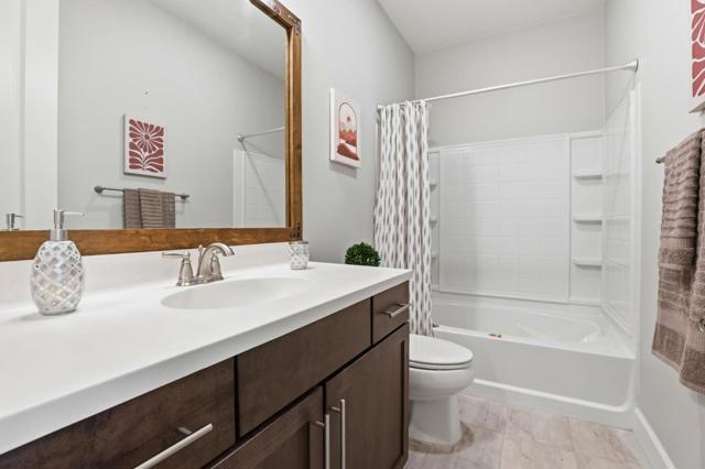 17985 Cantabria Lane, Morgan Hill CA: https://media.crmls.org/mediaz/6abc0385-a16e-4976-93ee-dfb5202fca71.jpg