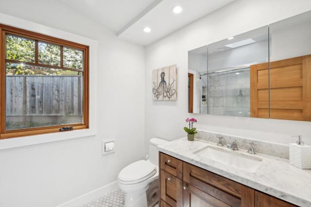 1023 Los Trancos Road, Portola Valley CA: https://media.crmls.org/mediaz/6abc0683-9b77-4857-9afa-7e5648a07b4e.jpg