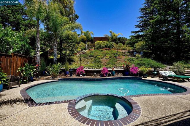635 Canyon Crest Rd. E., San Ramon CA: https://media.crmls.org/mediaz/6abcdd9d-efaf-4491-8051-4e36cc5d4f8c.jpg