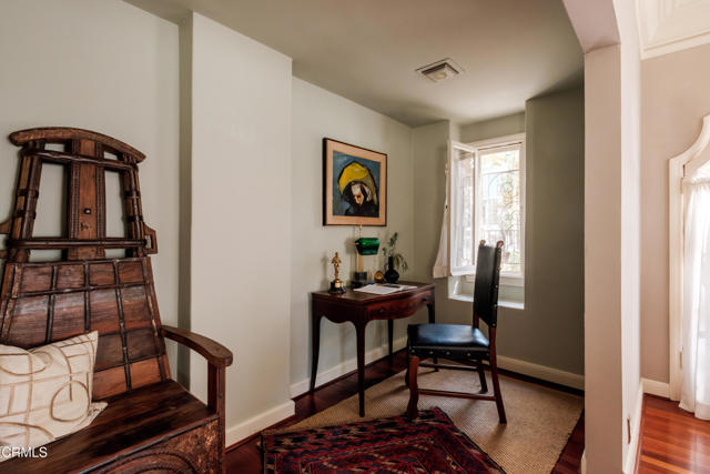 Detail Gallery Image 16 of 62 For 80 N Euclid Ave #102,  Pasadena,  CA 91101 - 2 Beds | 2 Baths