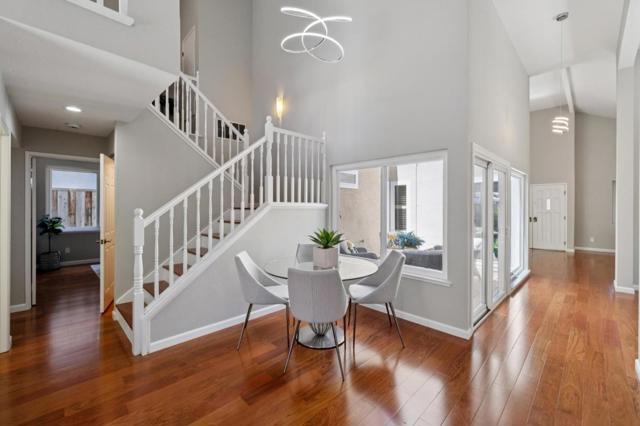 704 Prescott Lane, Foster City CA: https://media.crmls.org/mediaz/6abd7069-a199-490c-b817-84f1bcb7cc8c.jpg