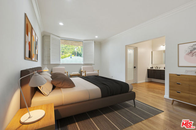 930 N Wetherly Drive, West Hollywood CA: https://media.crmls.org/mediaz/6abe72eb-b5a4-4287-90a6-b6be9b6a98be.jpg