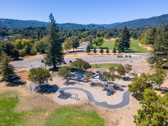 17930 Vineland Avenue, Monte Sereno CA: https://media.crmls.org/mediaz/6abfe96b-653a-4a55-822b-01d97e38099f.jpg