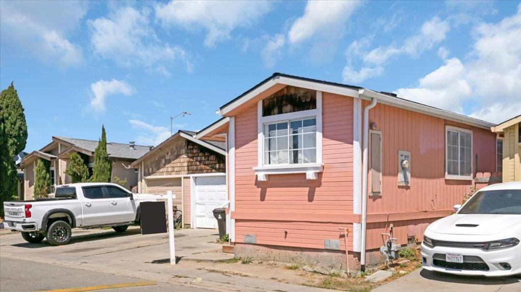 6Ac061B7 Dfe2 4060 B0C3 B155B5Ea30C2 704 Garner Avenue #3, Salinas, Ca 93905 &Lt;Span Style='BackgroundColor:transparent;Padding:0Px;'&Gt; &Lt;Small&Gt; &Lt;I&Gt; &Lt;/I&Gt; &Lt;/Small&Gt;&Lt;/Span&Gt;