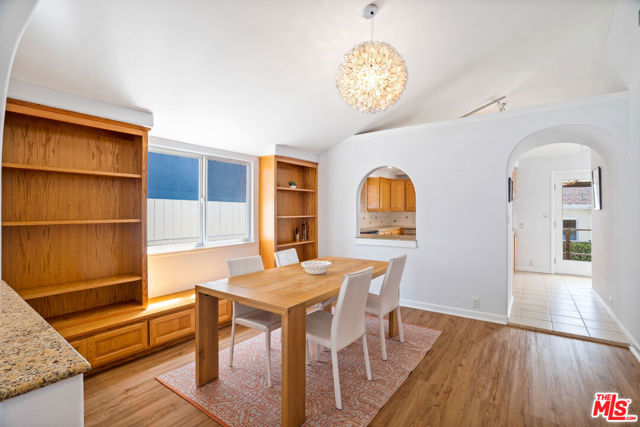 2205 ELM Avenue, Manhattan Beach, California 90266, 2 Bedrooms Bedrooms, ,2 BathroomsBathrooms,Residential,Sold,ELM,22148905