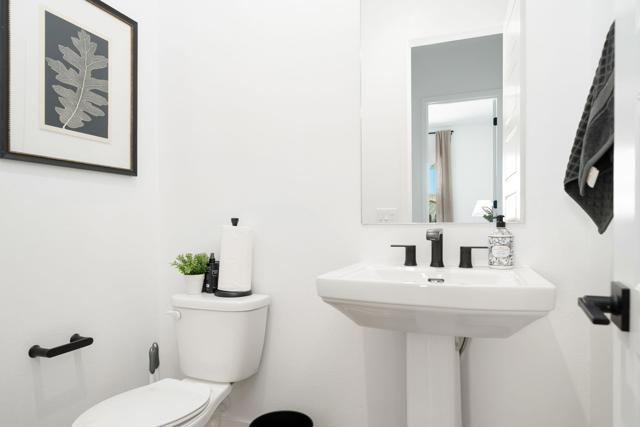 Image 10 of 48 For 57535 Cherrywood Place