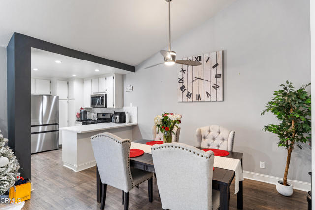 Detail Gallery Image 2 of 23 For 1103 Catlin St #B,  Simi Valley,  CA 93065 - 2 Beds | 2 Baths