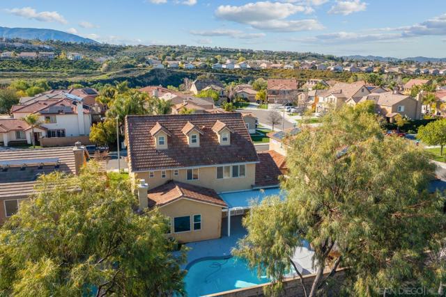 33950 Summit View Pl., Temecula, California 92592, 5 Bedrooms Bedrooms, ,4 BathroomsBathrooms,Single Family Residence,For Sale,Summit View Pl.,240015250SD