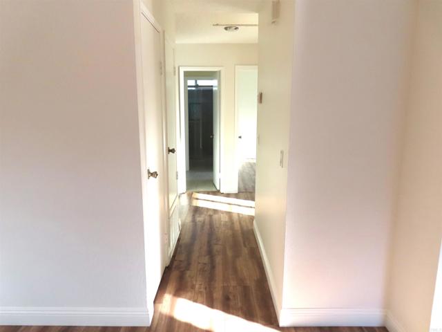 965 Jamacha Road, El Cajon CA: https://media.crmls.org/mediaz/6ac46899-1d01-4cfb-a010-021580afbb33.jpg