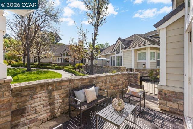 Image 45 of 52 For 172 Sugarloaf Ct