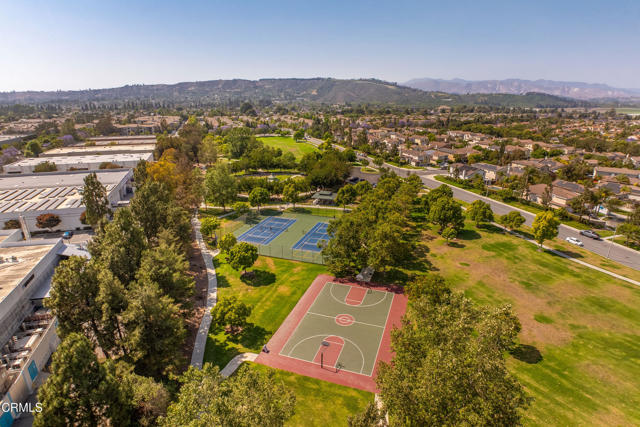 5091 Via Fresco, Camarillo CA: https://media.crmls.org/mediaz/6ac5ef16-6ea5-4cc8-a314-3e2594a29449.jpg