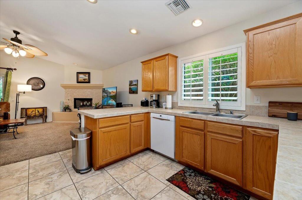 MLS #219139200DA image #7