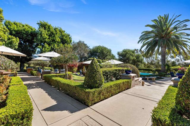 301 Cantle Lane, Encinitas CA: https://media.crmls.org/mediaz/6ac6b9e8-3121-44d5-b7bb-abb7dd5dc2a8.jpg