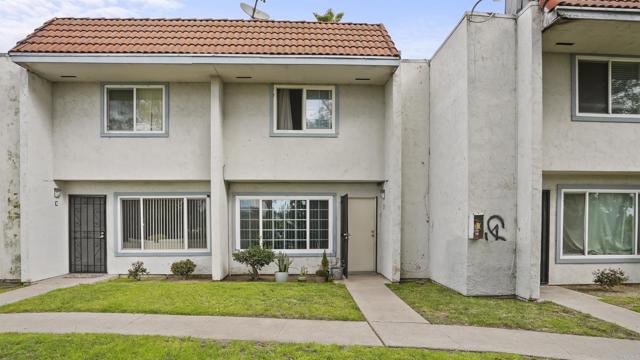 Detail Gallery Image 1 of 26 For 3506 Del Sol Blvd #D,  San Diego,  CA 92154 - 4 Beds | 2 Baths
