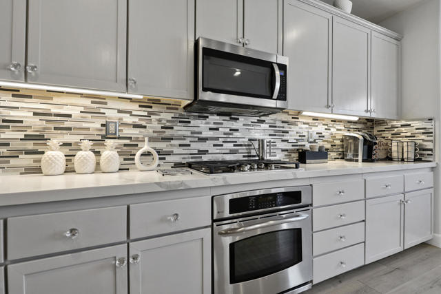 Image 14 of 52 For 83856 Pancho Villa Drive