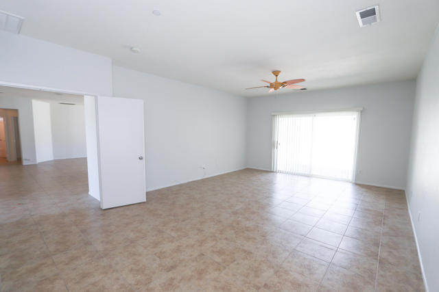 3713 Vista Verde, Palm Springs CA: https://media.crmls.org/mediaz/6ac95ee2-899a-44e4-92c9-89d6adedf016.jpg