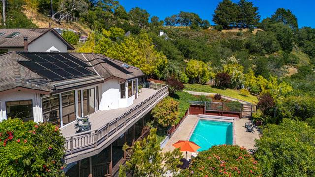 220 Hidden Valley, Soquel CA: https://media.crmls.org/mediaz/6ac9a062-bfe3-4c4b-8028-3a92af6f0649.jpg