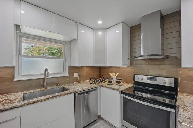 4510 Calaveras Avenue, Fremont CA: https://media.crmls.org/mediaz/6ac9c38c-811e-436b-b211-91aa4df23cb7.jpg